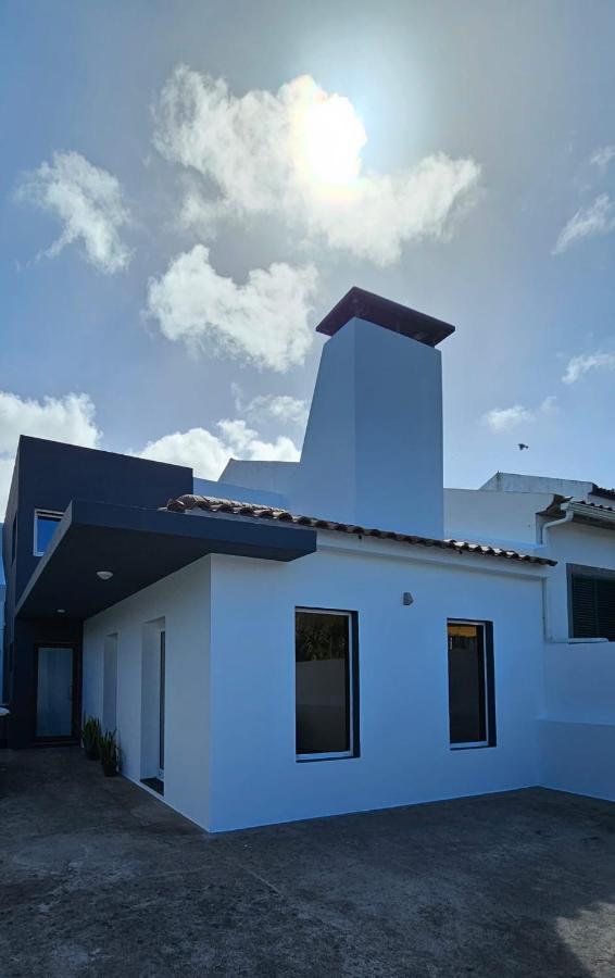 Villa Casa Dos Amigos Ponta Delgada Exterior foto